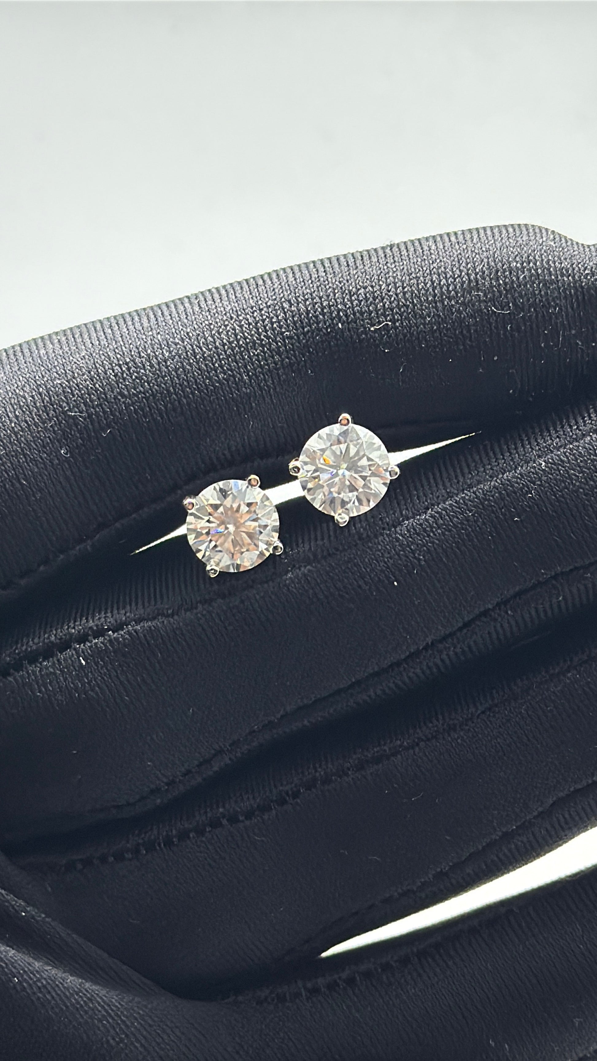 Orecchino Punto Luce Big