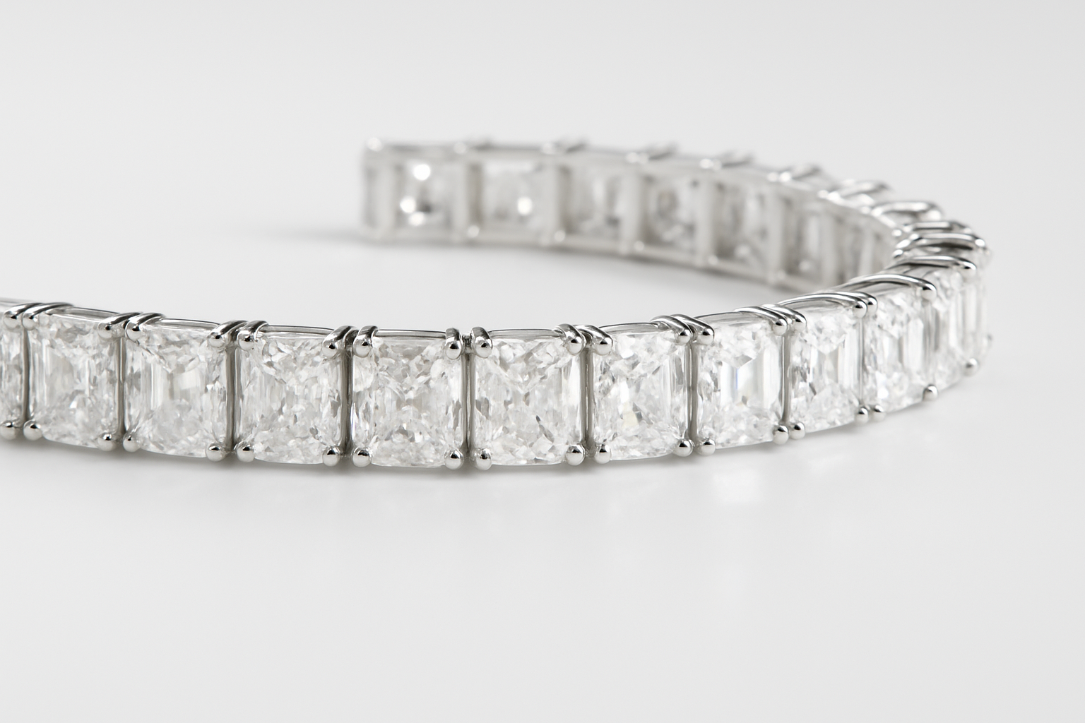 Bracciale Tennis Taglio Radiant